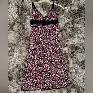 Betsey Johnson VINTAGE floral cotton stretch slip dress. Woman’s size P 💕💐💕